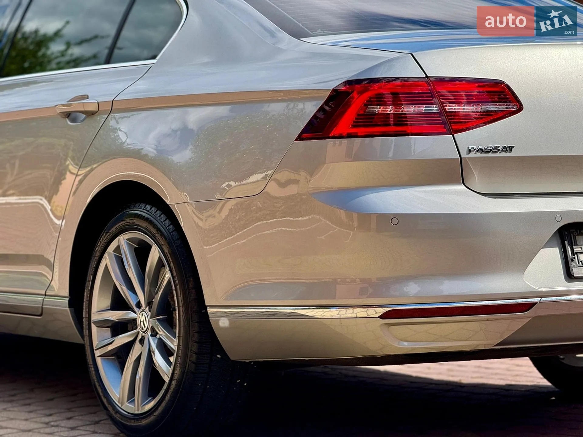 2015 Volkswagen Passat - мініатюра 36