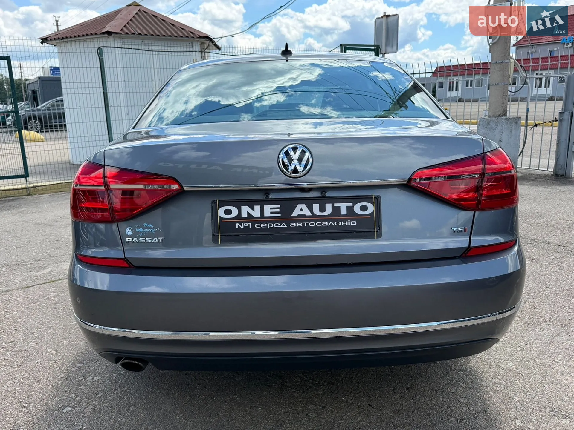 2016 Volkswagen Passat - мініатюра 8