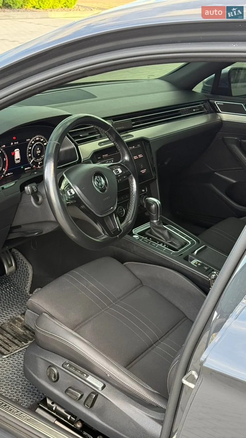 2019 Volkswagen Passat - мініатюра 18