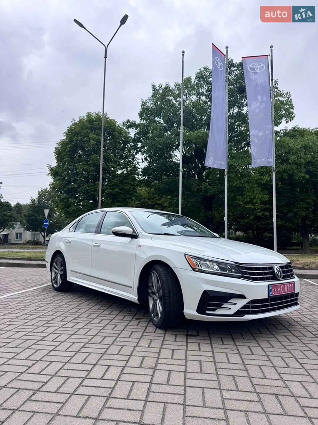 2016 Volkswagen Passat - фото 1
