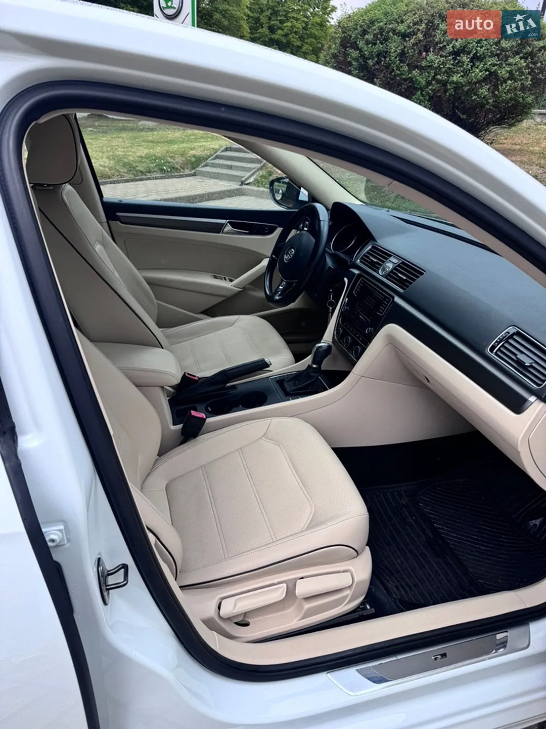 2016 Volkswagen Passat - мініатюра 19