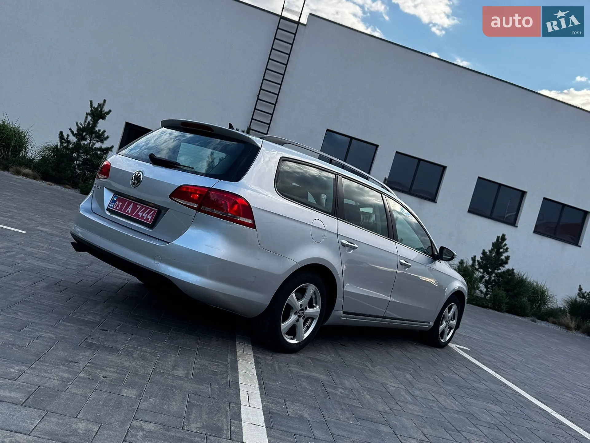 2011 Volkswagen Passat - мініатюра 9