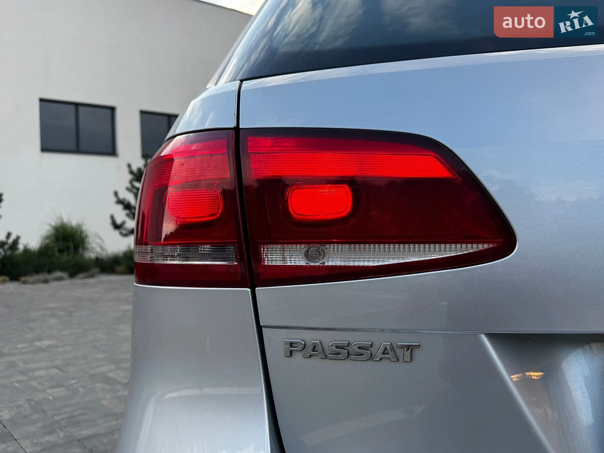 2011 Volkswagen Passat - мініатюра 19