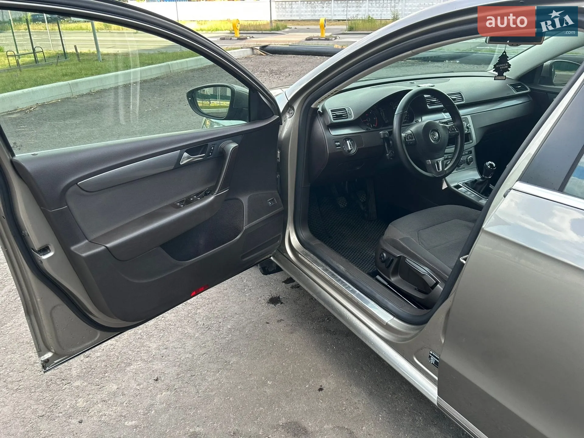 2012 Volkswagen Passat - мініатюра 10