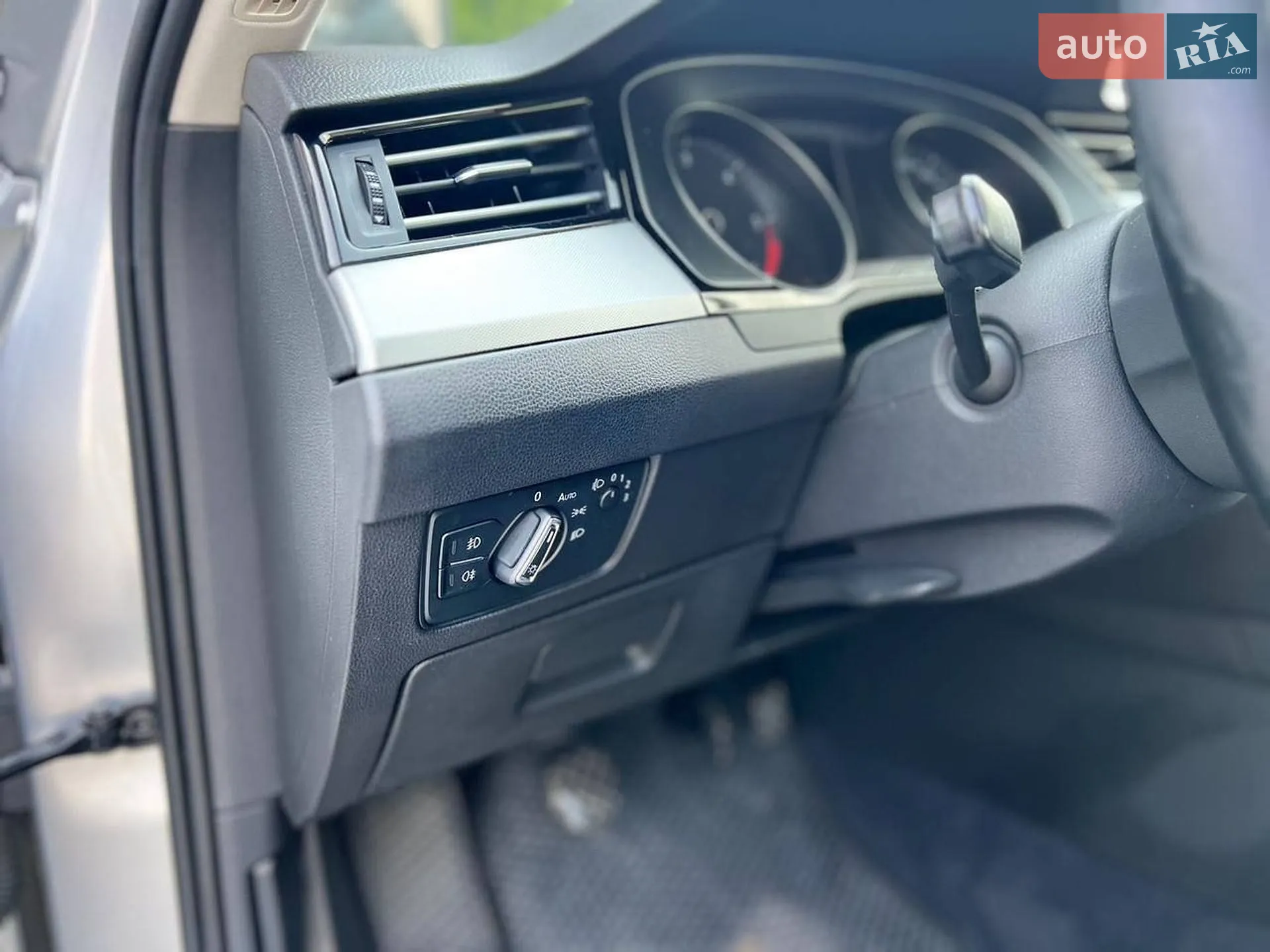 2016 Volkswagen Passat - мініатюра 9