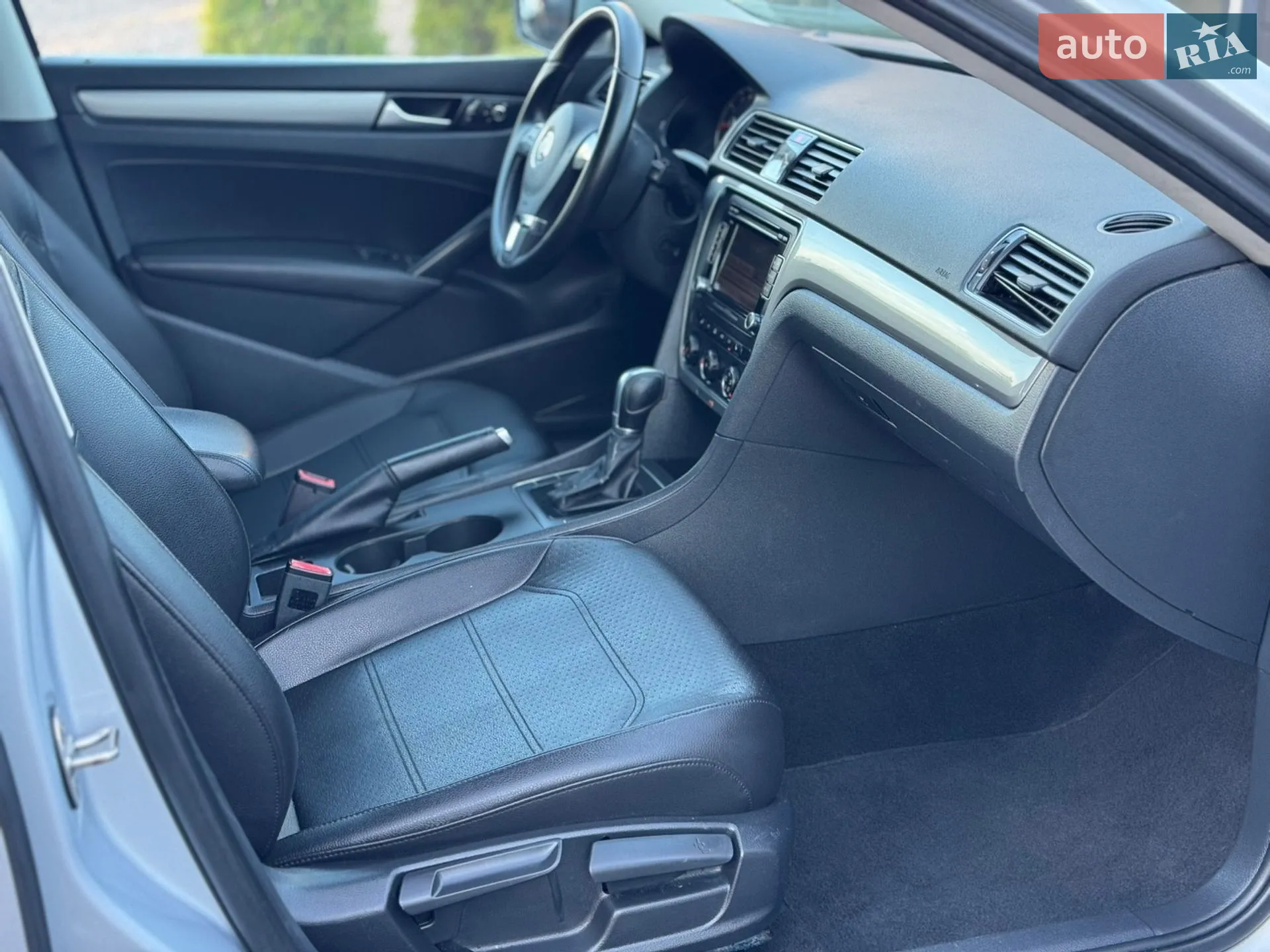 2015 Volkswagen Passat - мініатюра 16