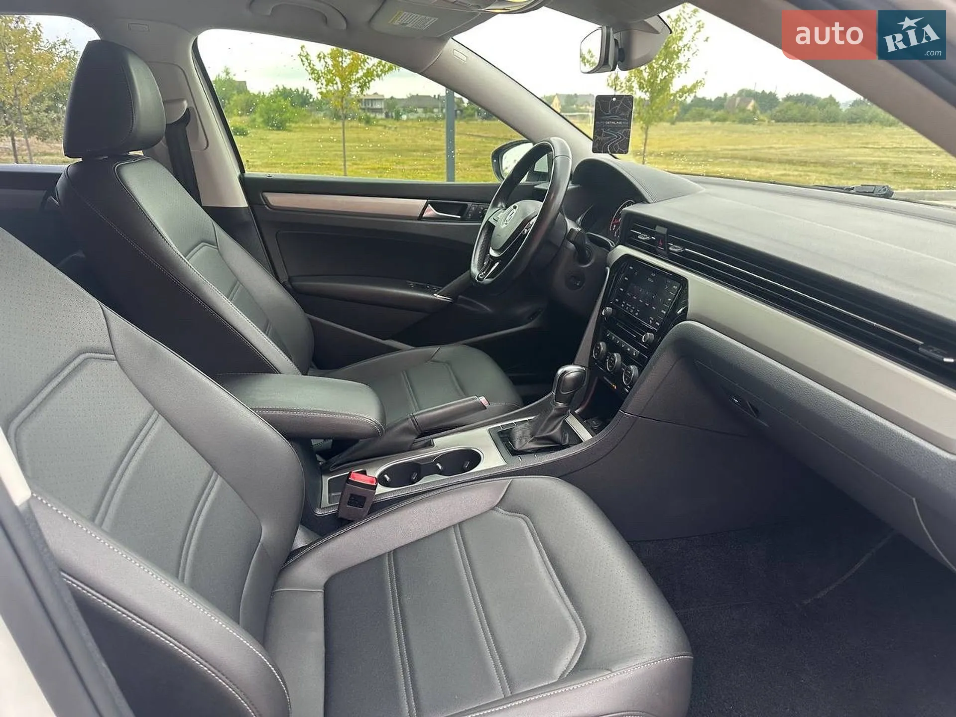 2020 Volkswagen Passat - мініатюра 13