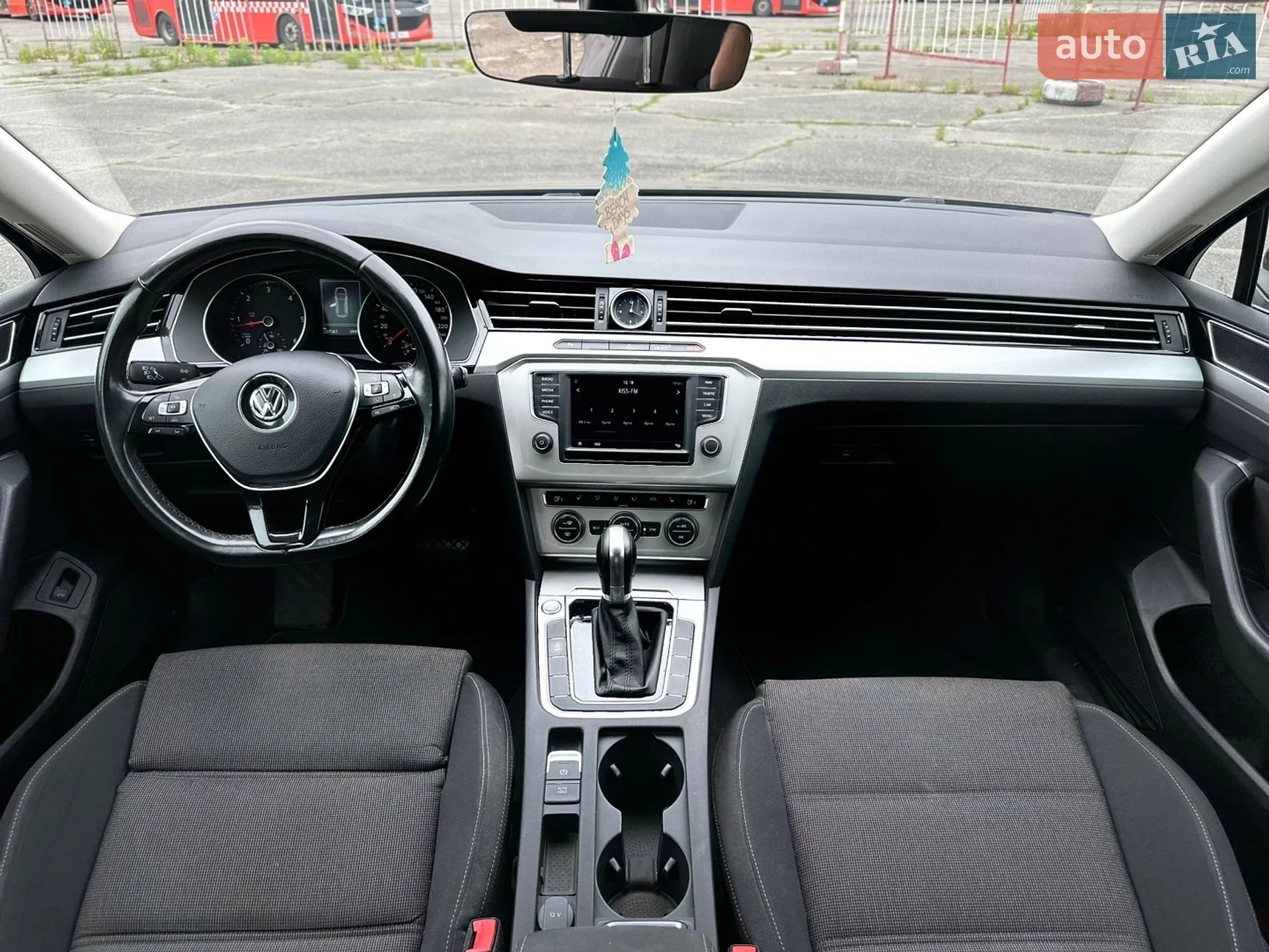 2017 Volkswagen Passat - мініатюра 20
