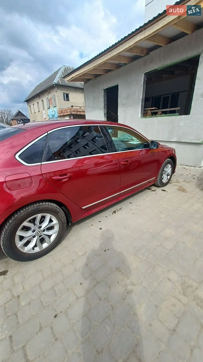2016 Volkswagen Passat - мініатюра 4