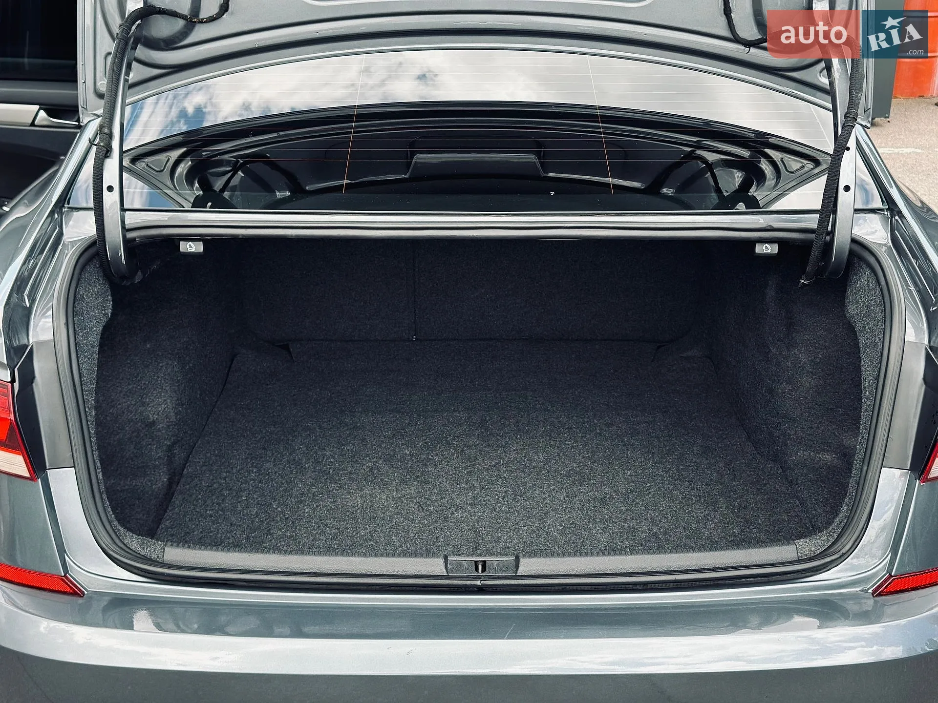 2020 Volkswagen Passat - мініатюра 18