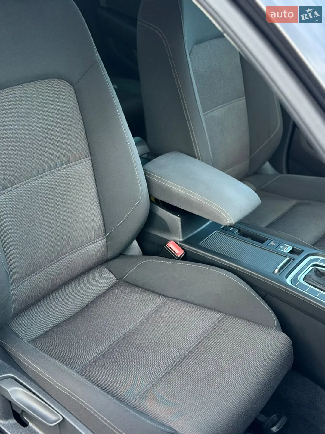 2017 Volkswagen Passat - мініатюра 31