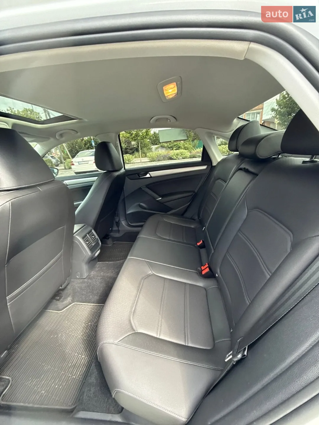 2021 Volkswagen Passat - мініатюра 11