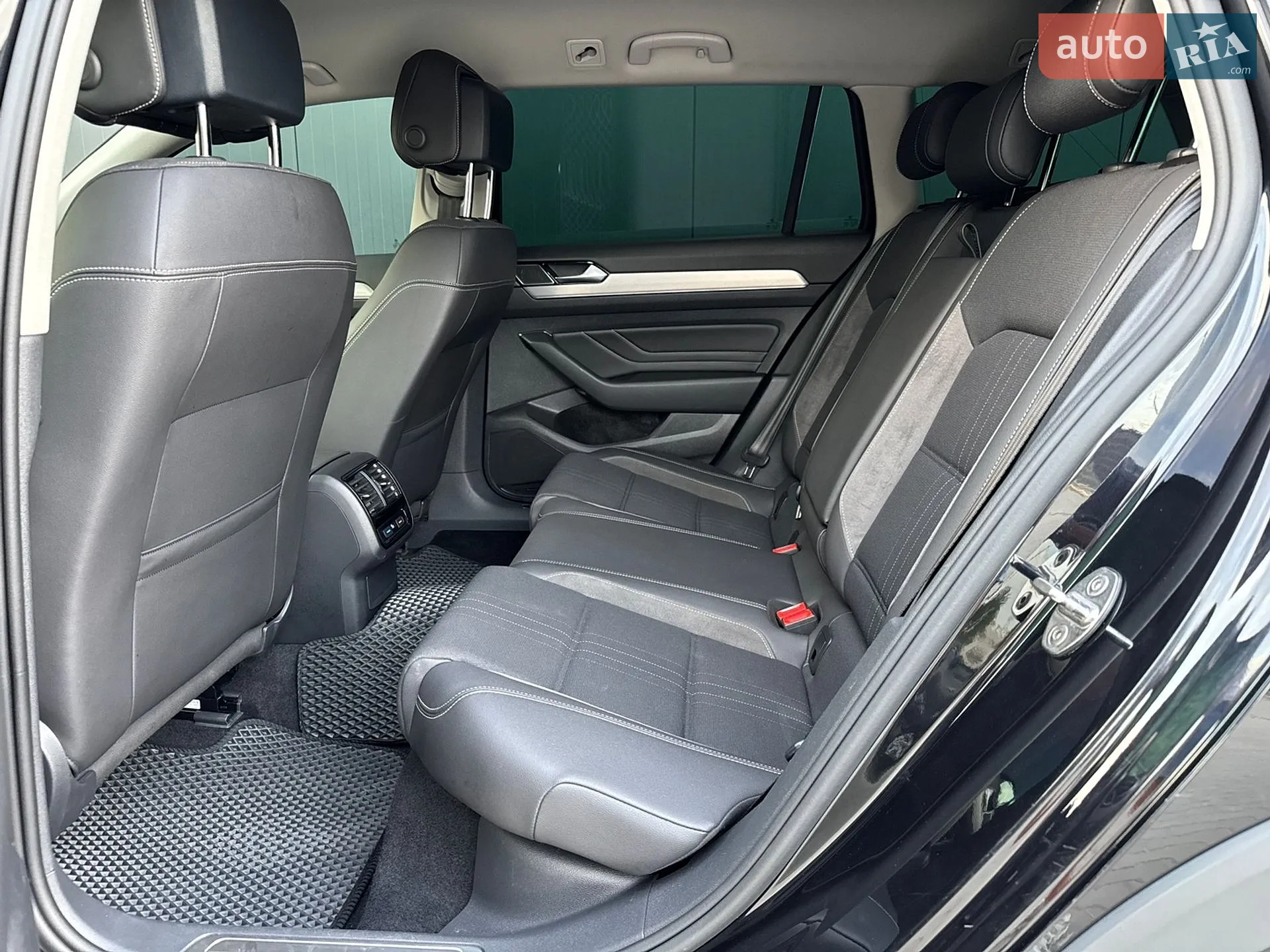 2020 Volkswagen Passat - мініатюра 22