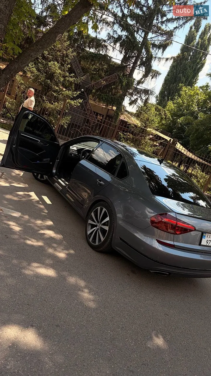 2018 Volkswagen Passat - мініатюра 3