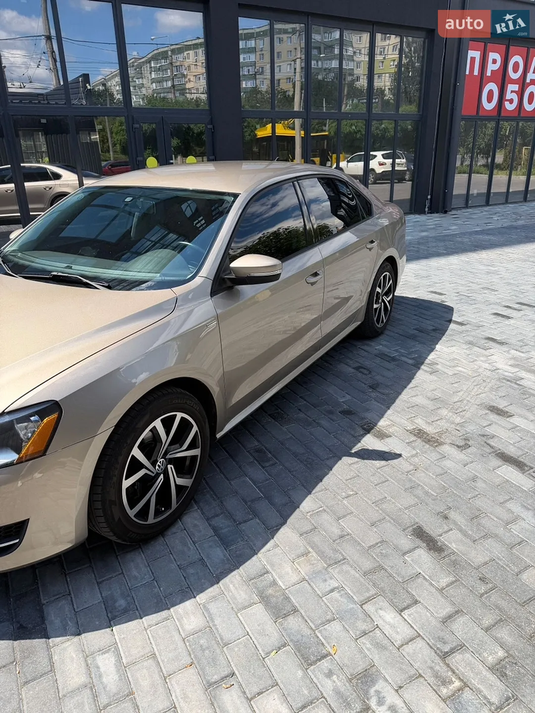 2015 Volkswagen Passat - мініатюра 4