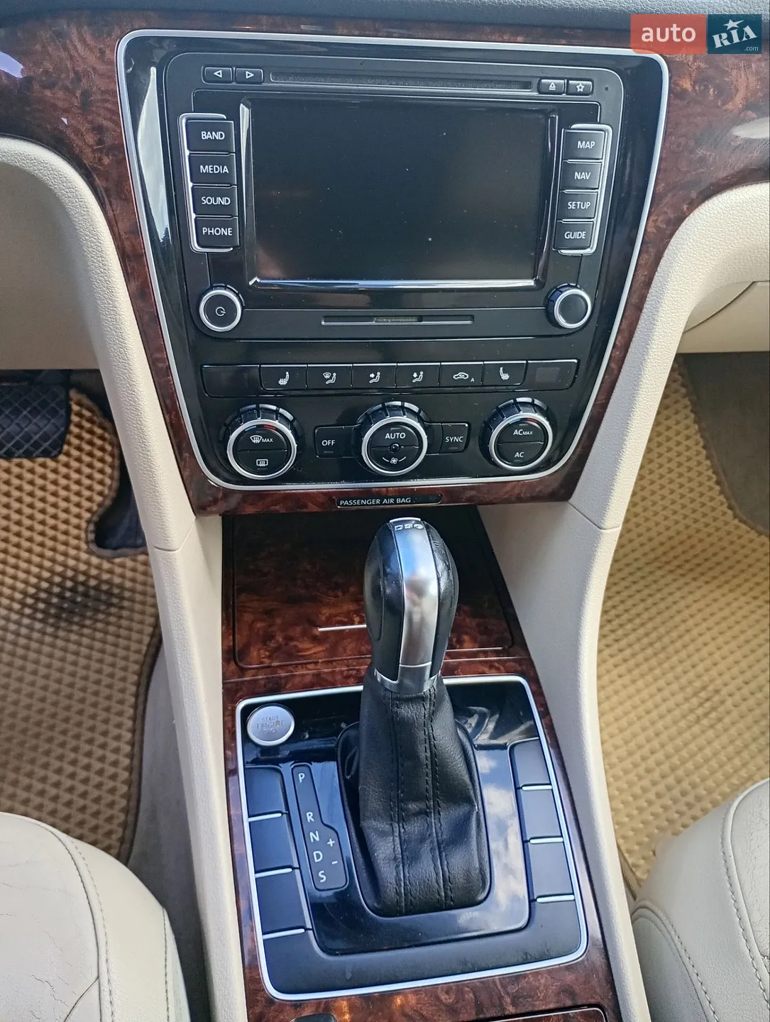 2012 Volkswagen Passat - мініатюра 24