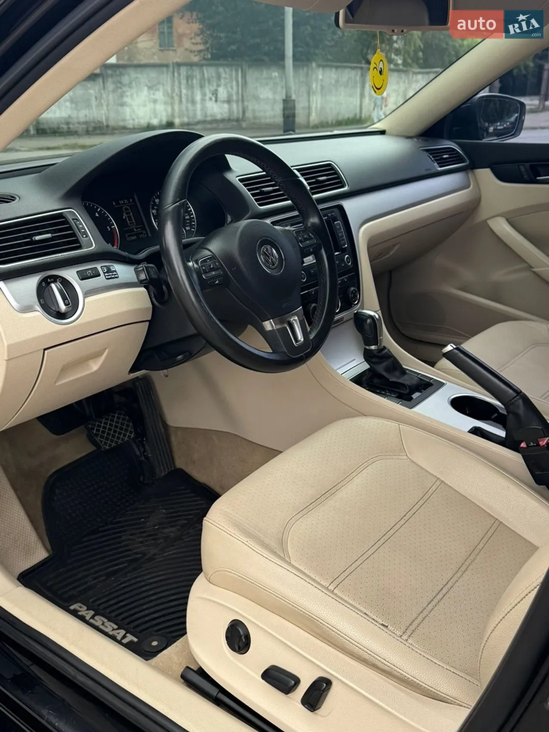 2012 Volkswagen Passat - мініатюра 13