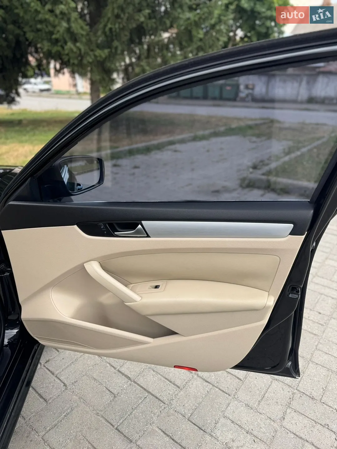 2012 Volkswagen Passat - мініатюра 15