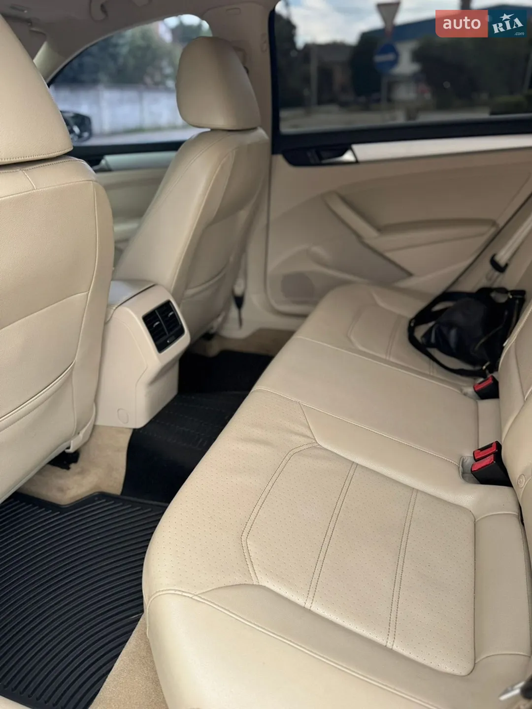 2012 Volkswagen Passat - мініатюра 19