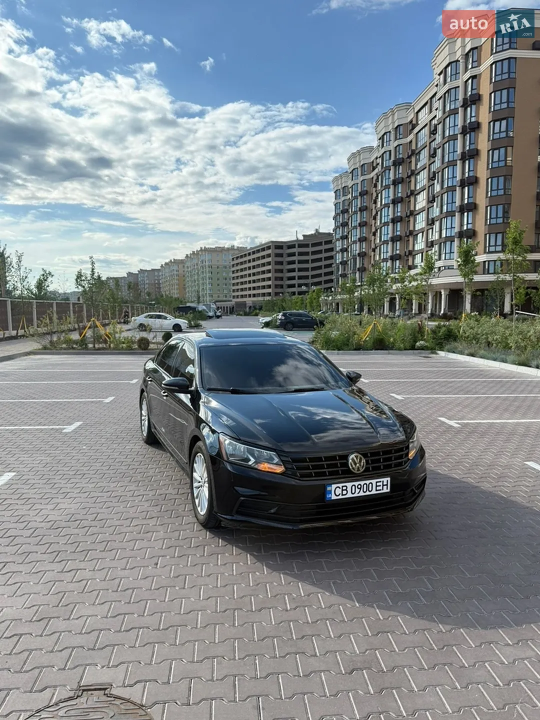 2016 Volkswagen Passat - мініатюра 2