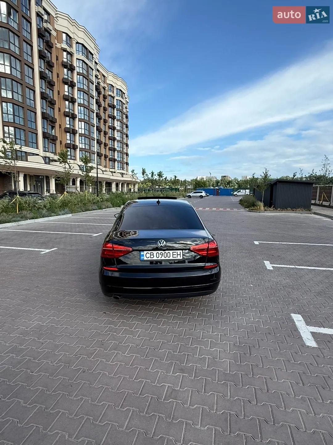 2016 Volkswagen Passat - мініатюра 4