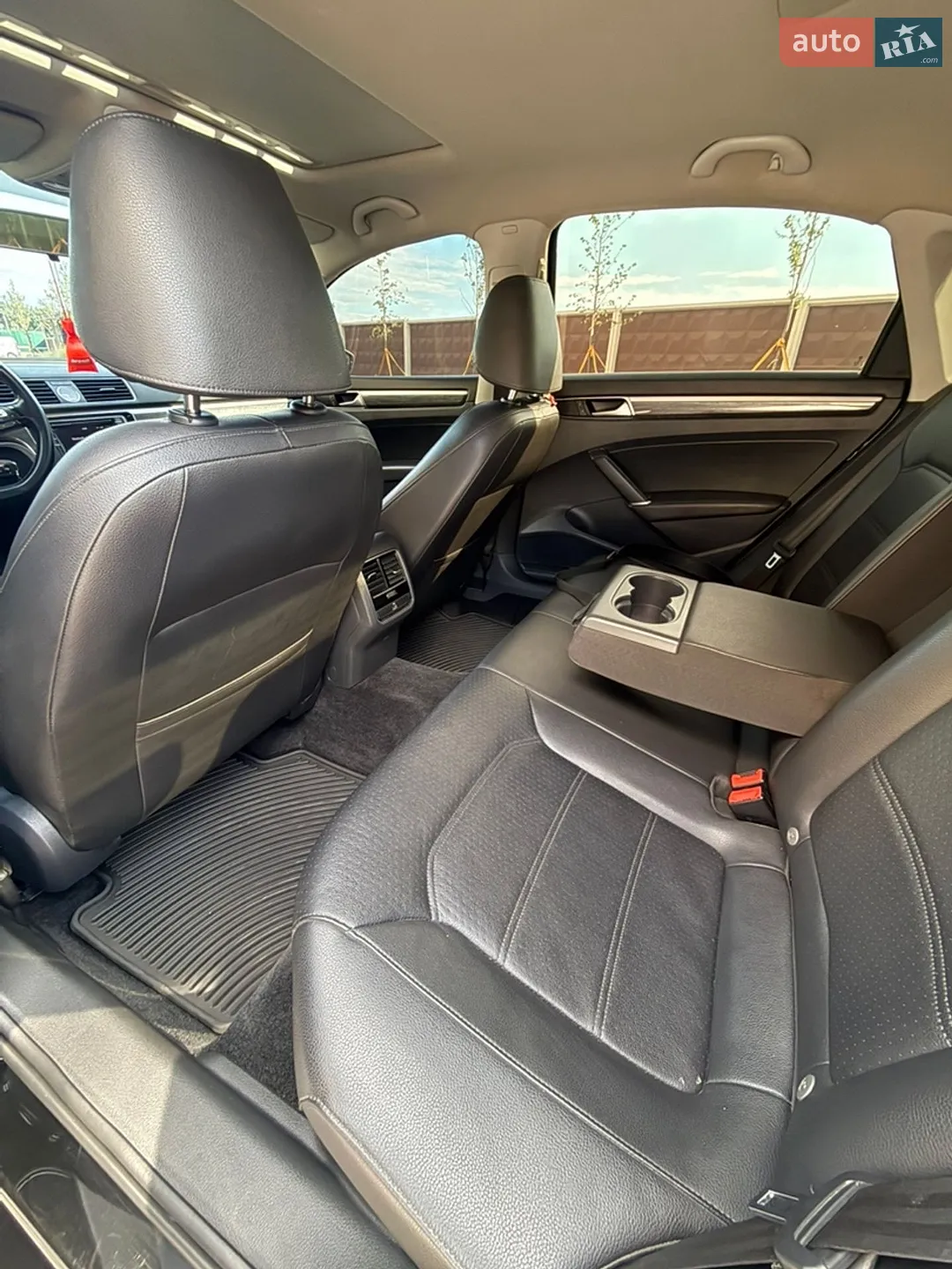 2016 Volkswagen Passat - мініатюра 9