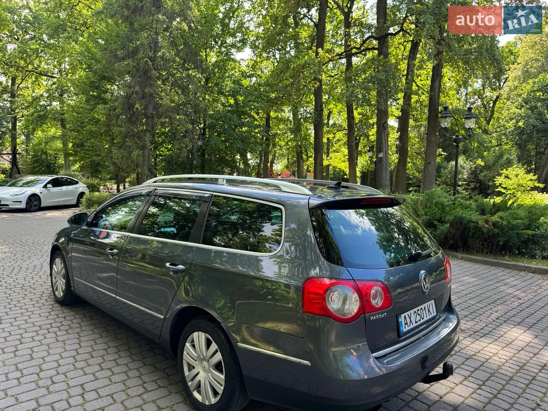 2010 Volkswagen Passat - мініатюра 7