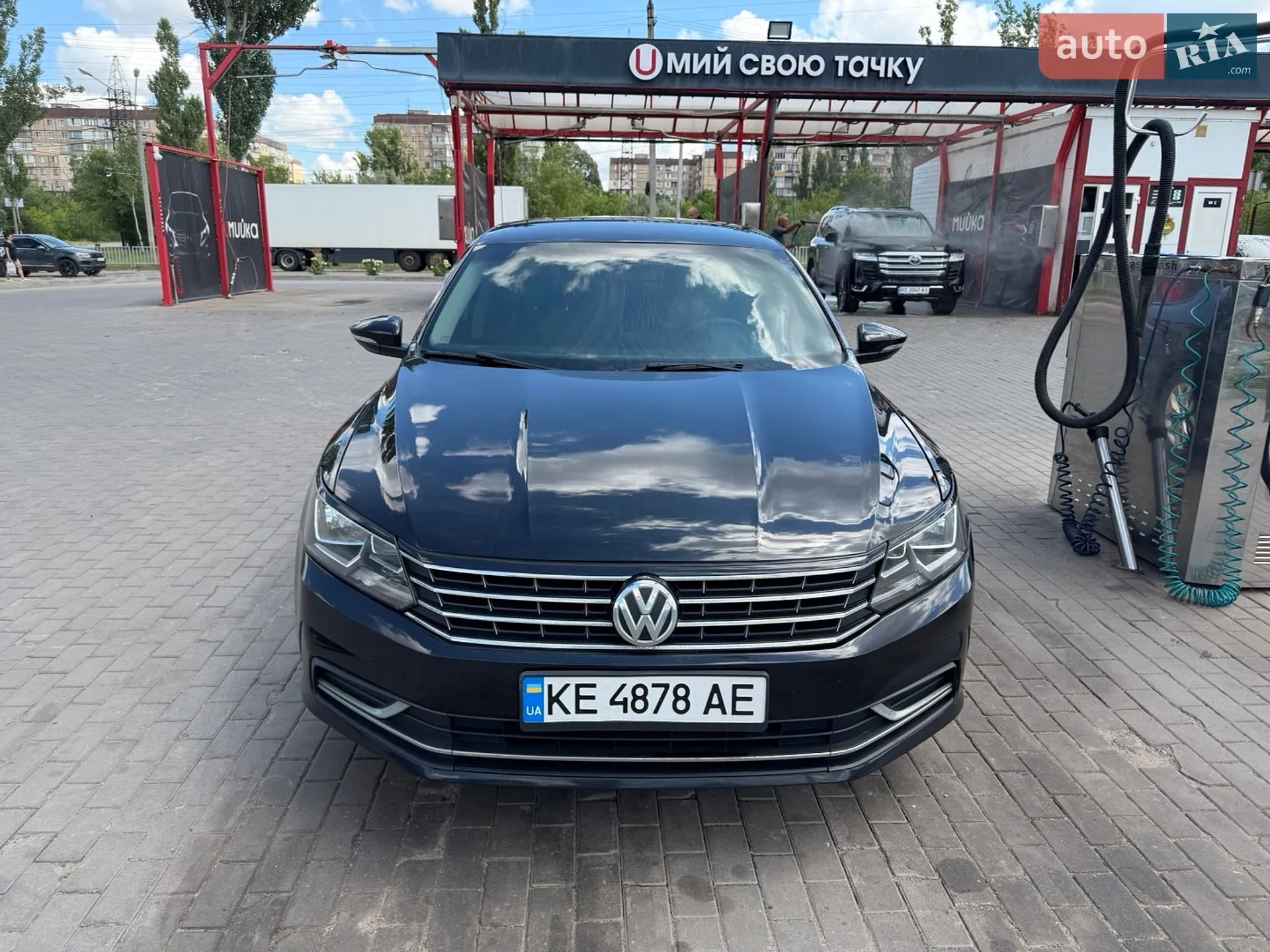 2017 Volkswagen Passat - фото 1