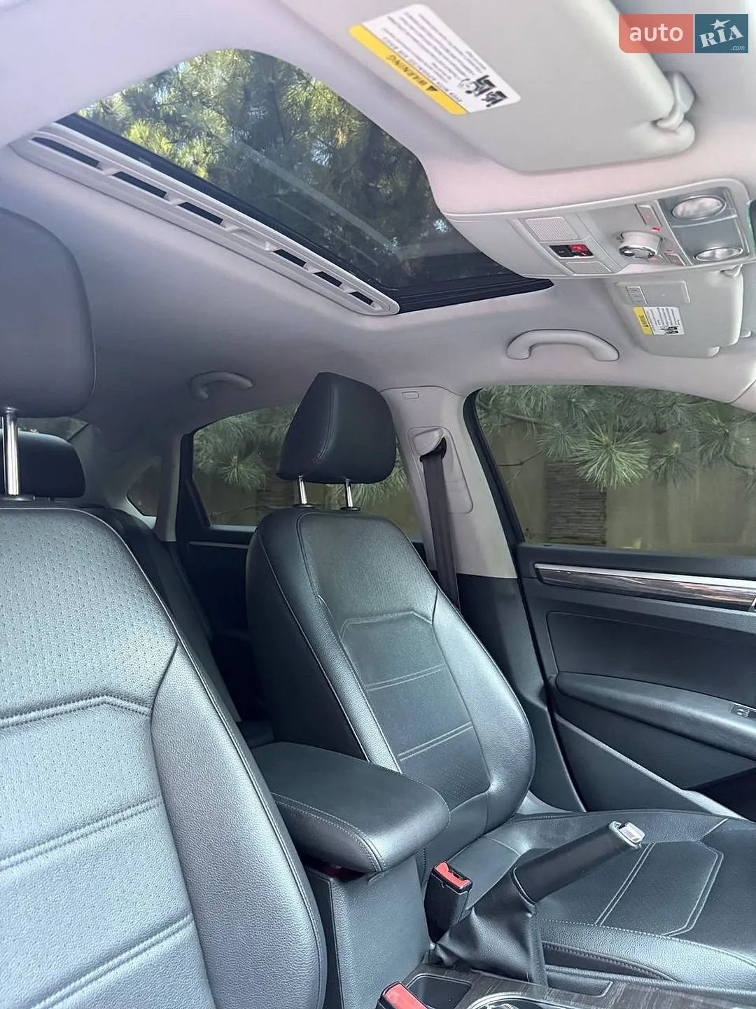 2016 Volkswagen Passat - мініатюра 9