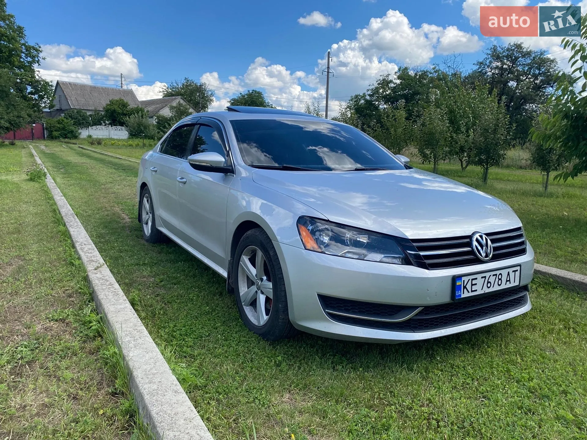 2012 Volkswagen Passat - мініатюра 2