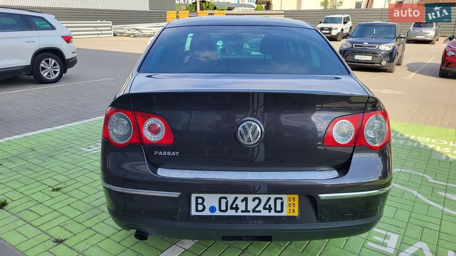 2010 Volkswagen Passat - мініатюра 8