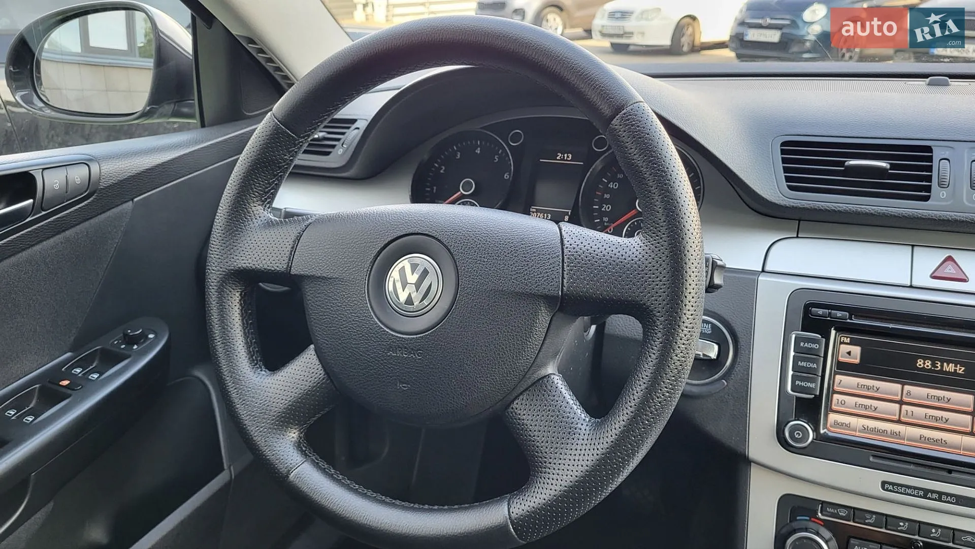 2010 Volkswagen Passat - мініатюра 28