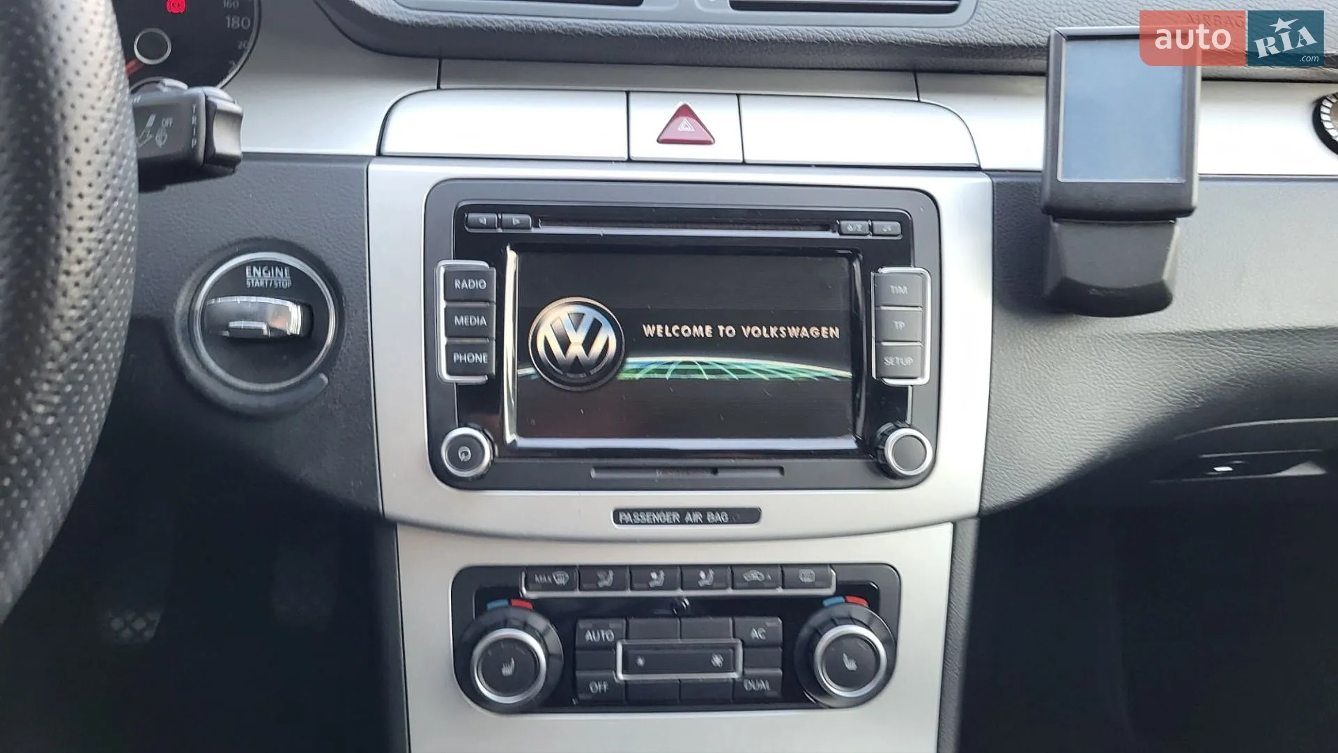 2010 Volkswagen Passat - мініатюра 29