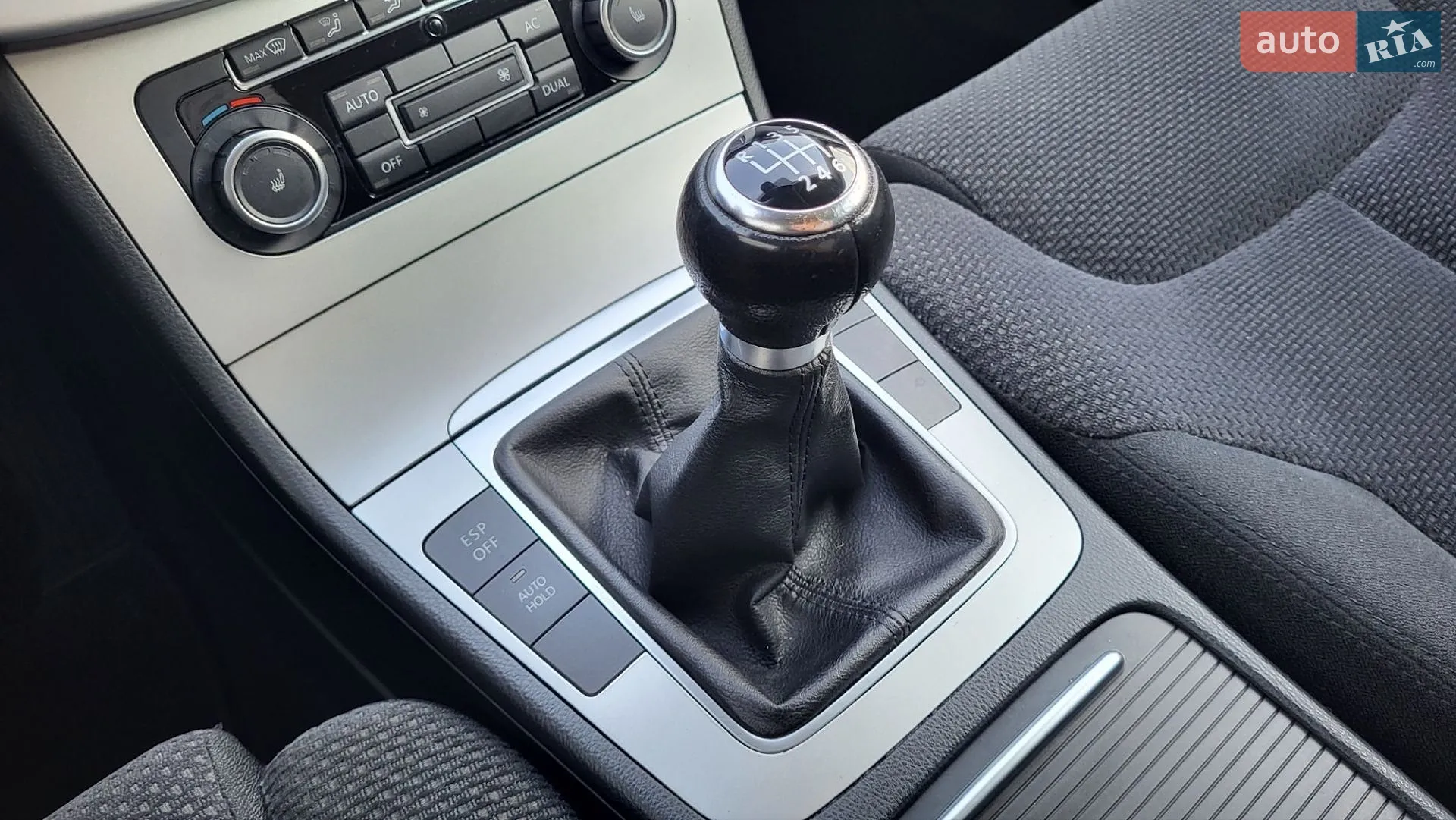 2010 Volkswagen Passat - мініатюра 34