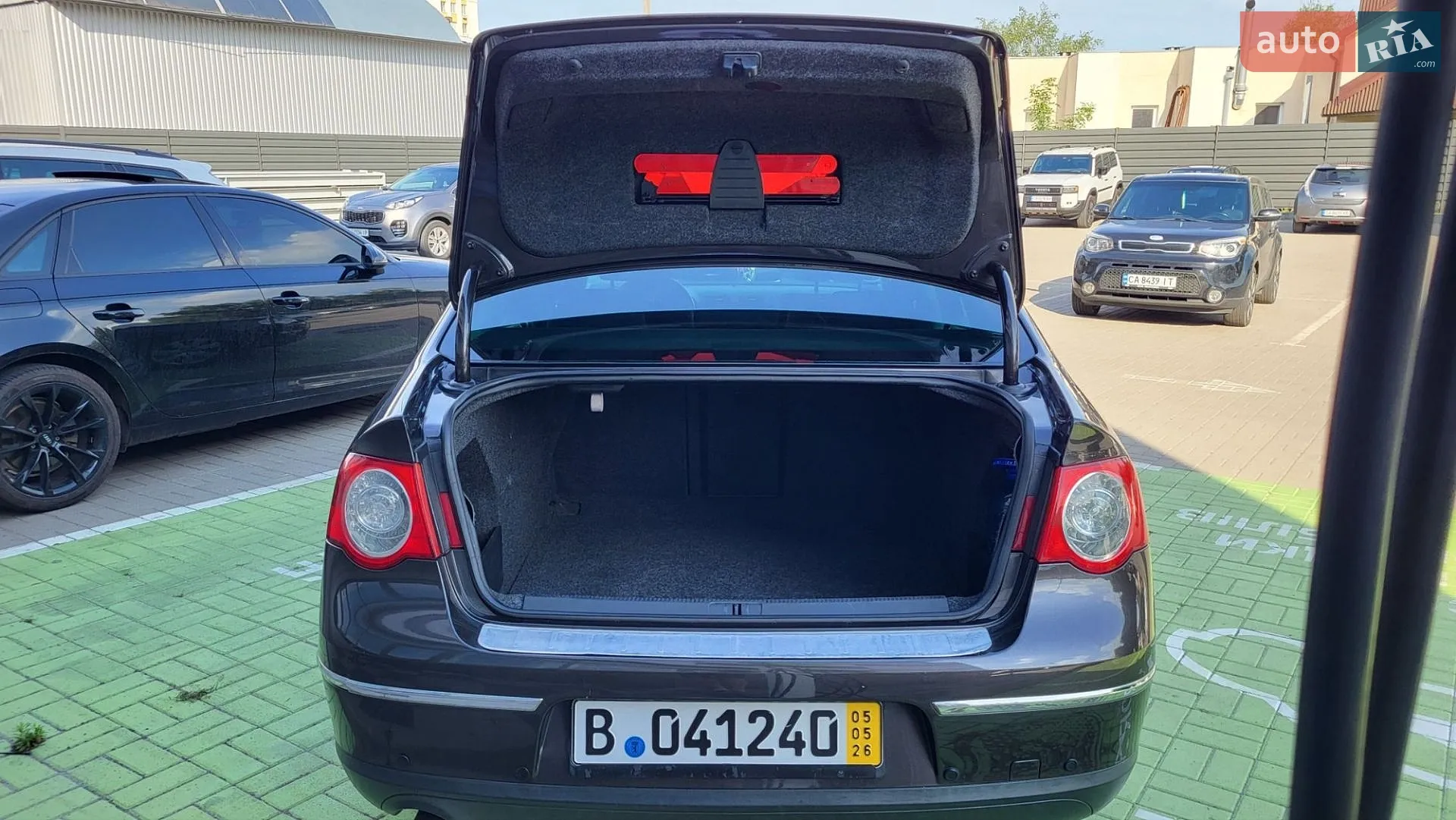 2010 Volkswagen Passat - мініатюра 38