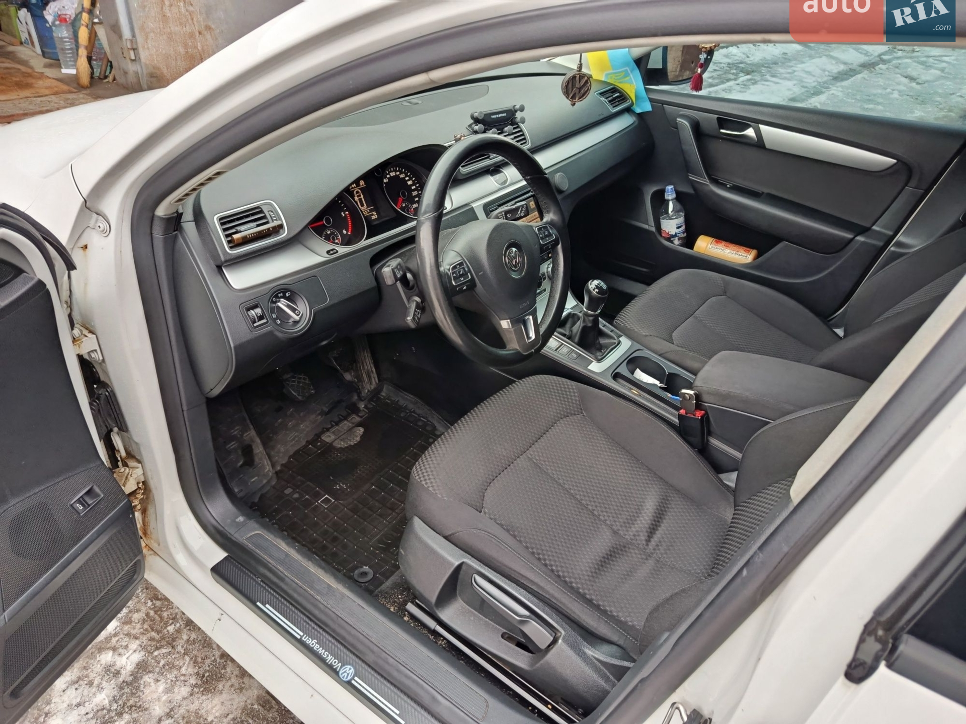 2012 Volkswagen Passat - мініатюра 3