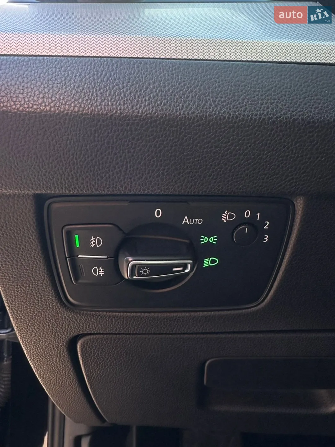 2015 Volkswagen Passat - мініатюра 31