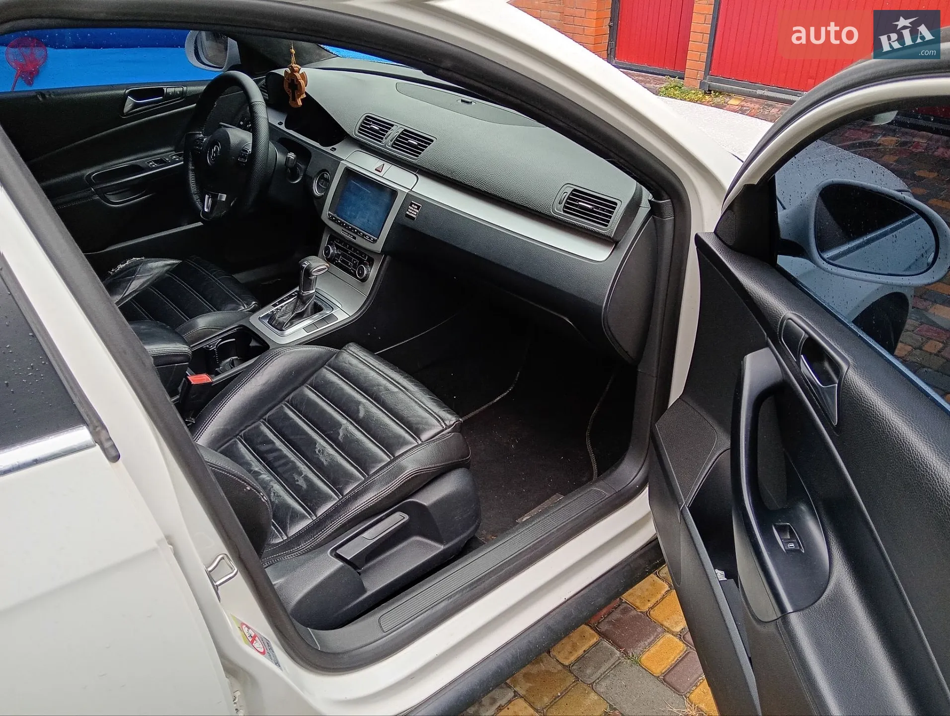 2010 Volkswagen Passat - мініатюра 9