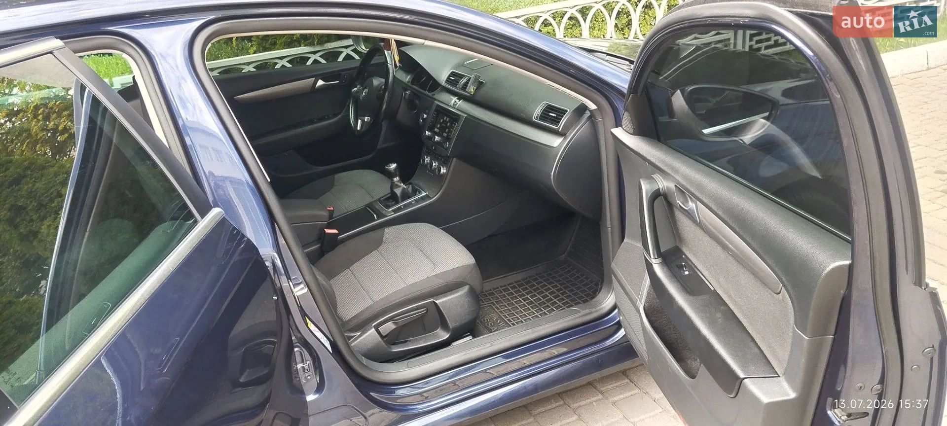 2012 Volkswagen Passat - мініатюра 11