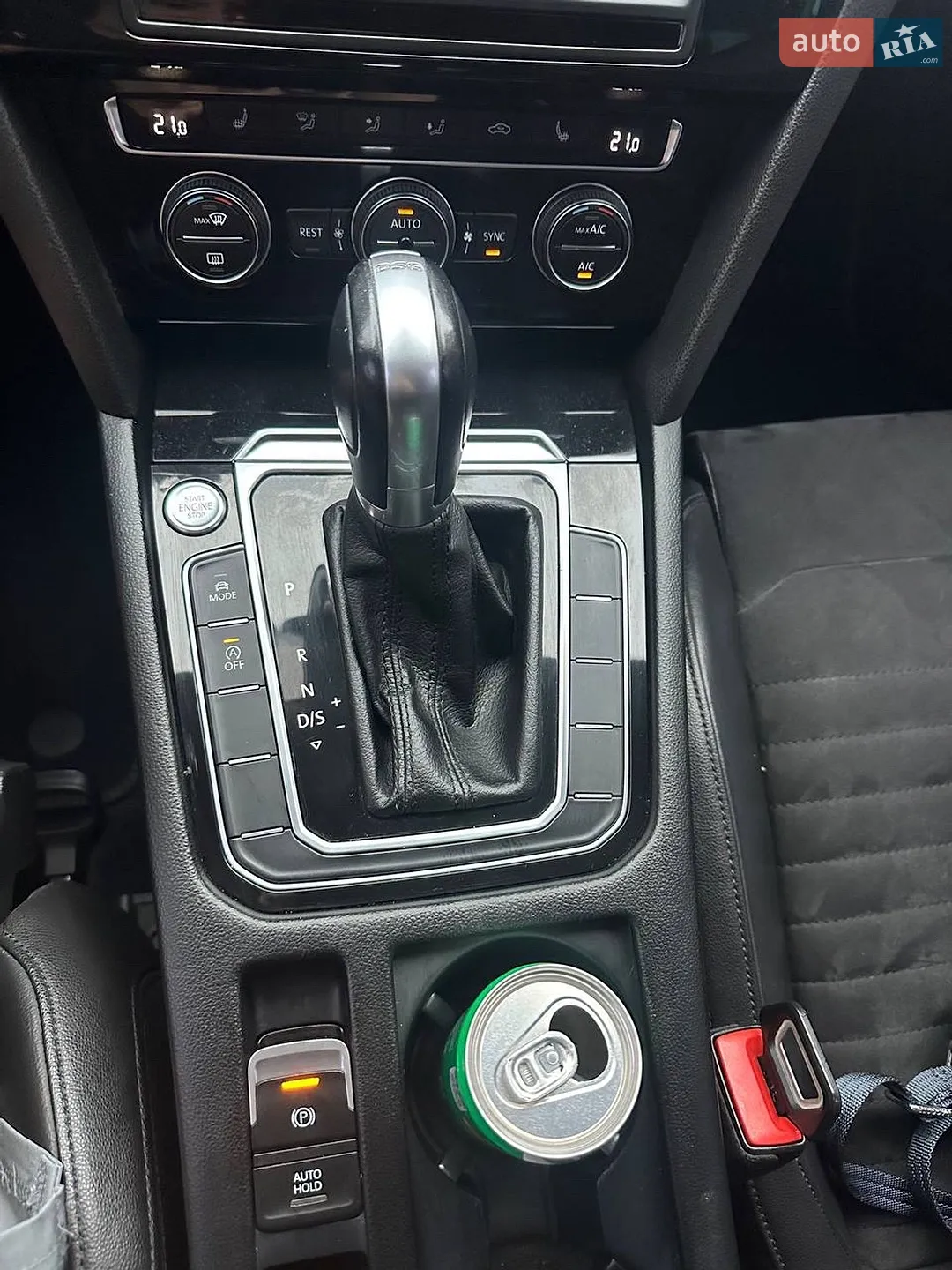 2016 Volkswagen Passat - мініатюра 15