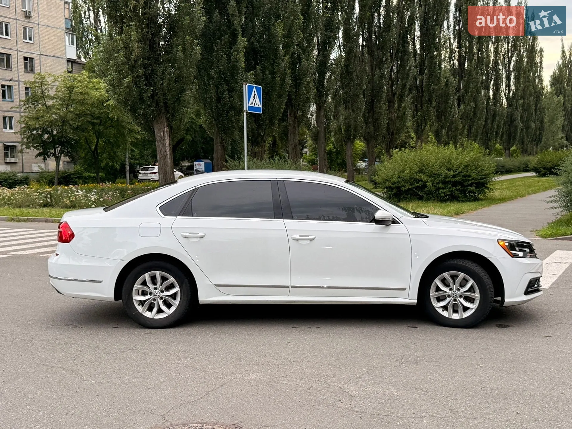 2015 Volkswagen Passat - мініатюра 3