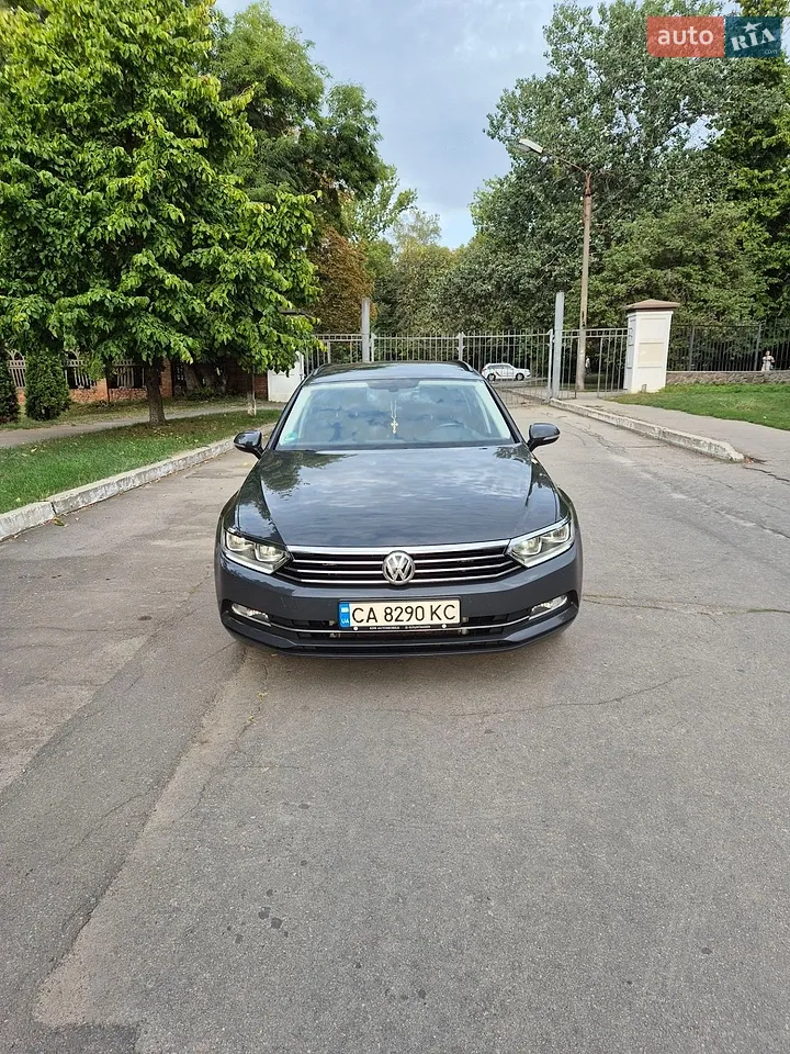 2019 Volkswagen Passat - мініатюра 28