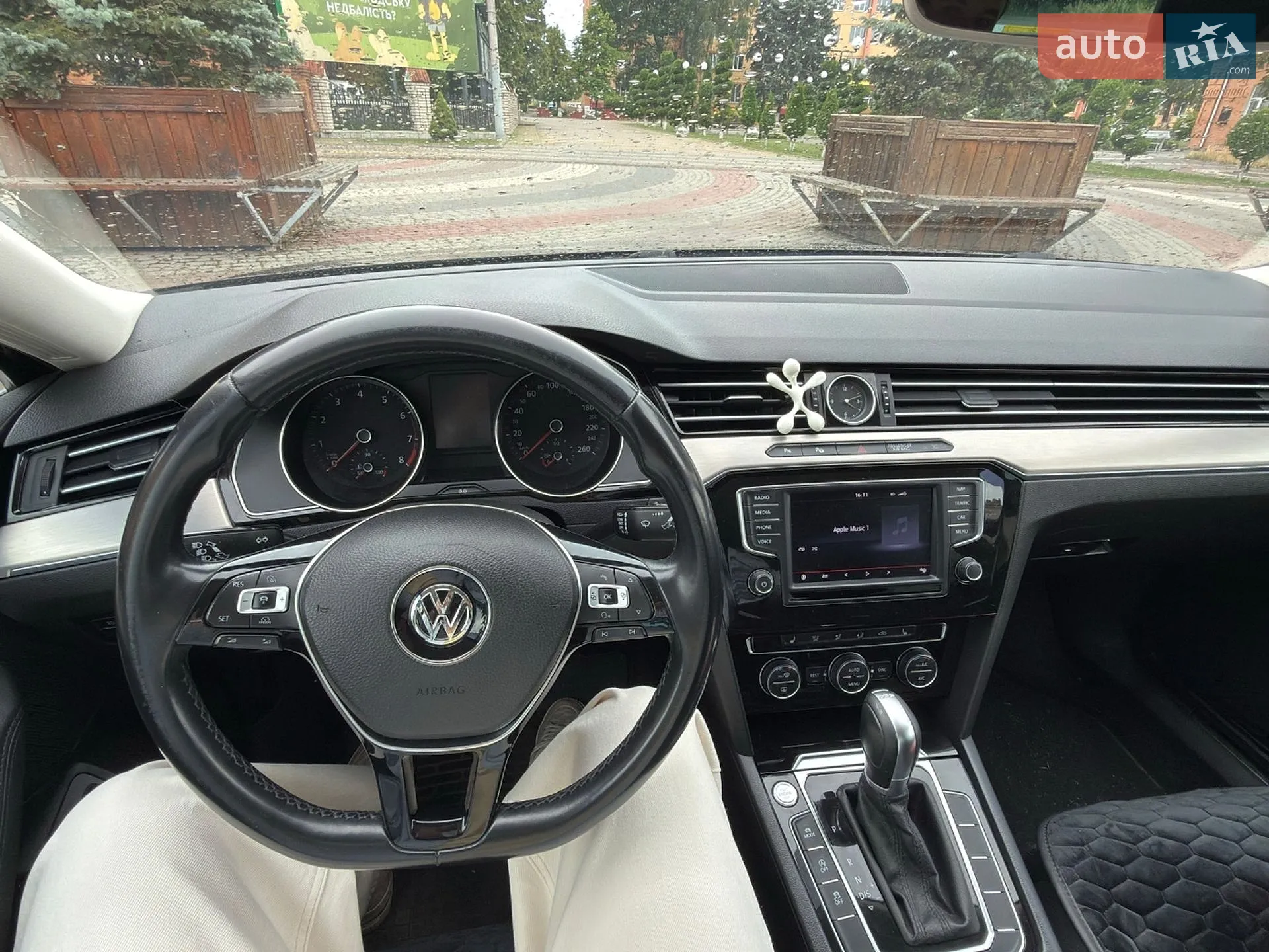 2015 Volkswagen Passat - мініатюра 12