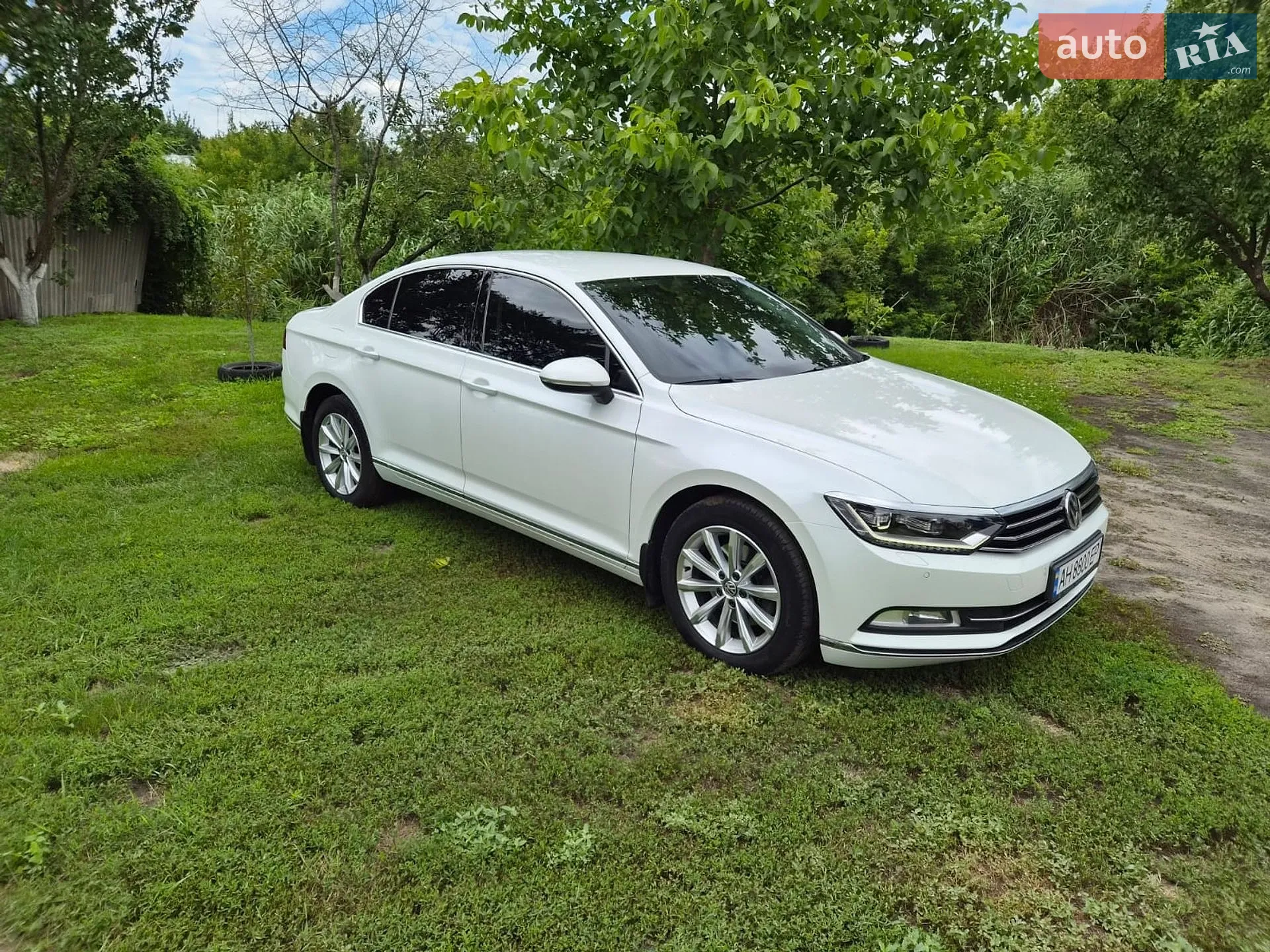 2017 Volkswagen Passat - мініатюра 3