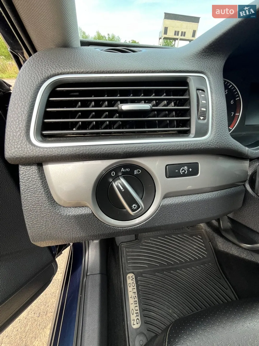 2013 Volkswagen Passat - мініатюра 22