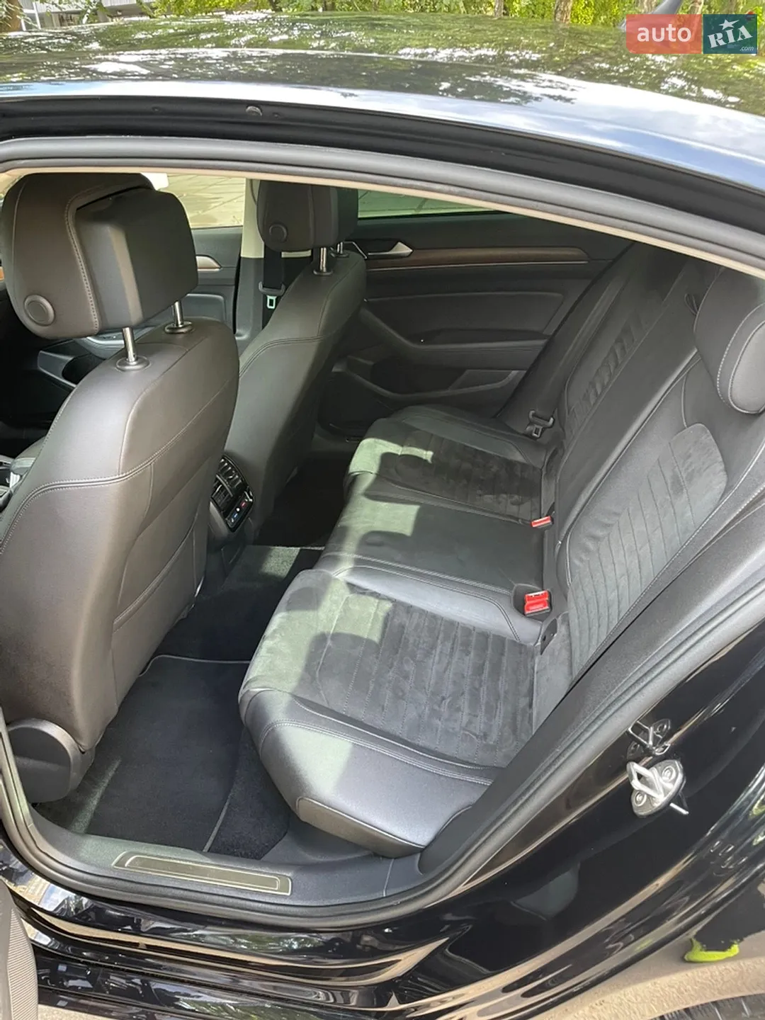 2019 Volkswagen Passat - мініатюра 15