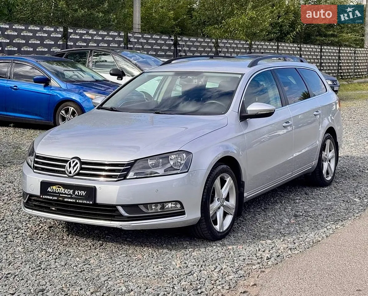 2010 Volkswagen Passat - мініатюра 9