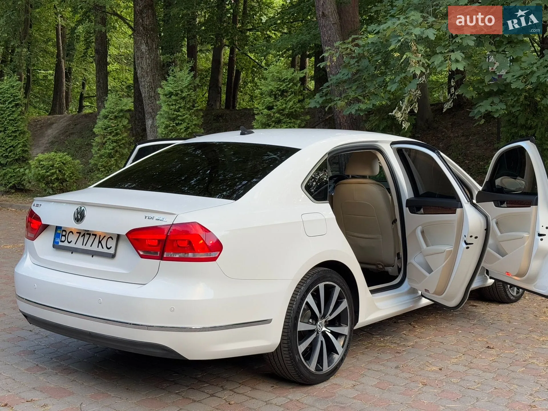 2013 Volkswagen Passat - мініатюра 40