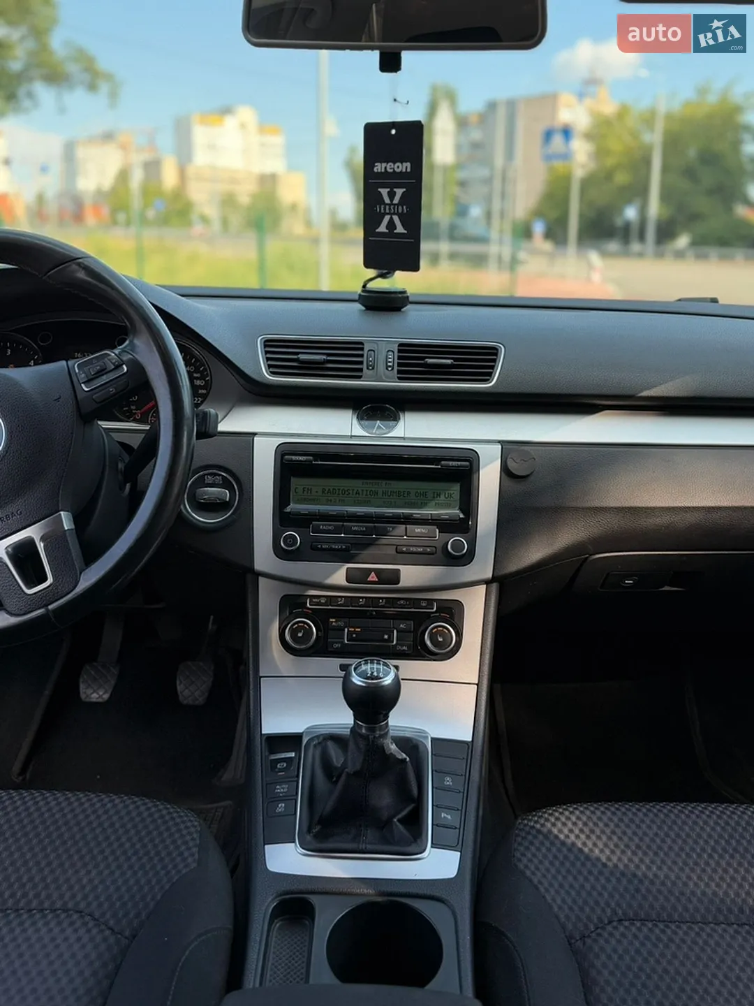 2011 Volkswagen Passat - мініатюра 18