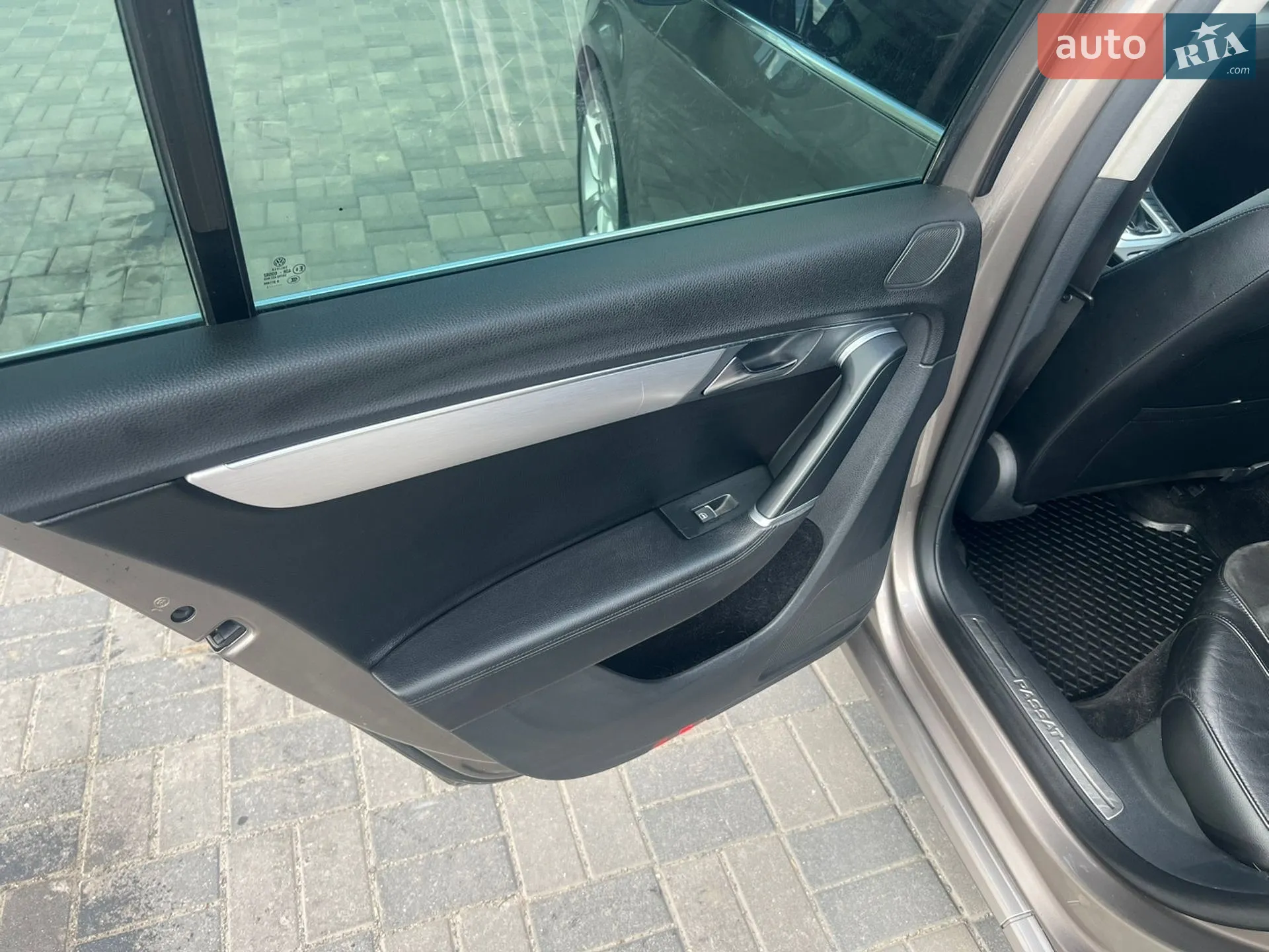 2011 Volkswagen Passat - мініатюра 12